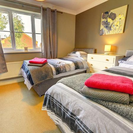 Hawthorn House, Lincoln Villa ภายนอก รูปภาพ