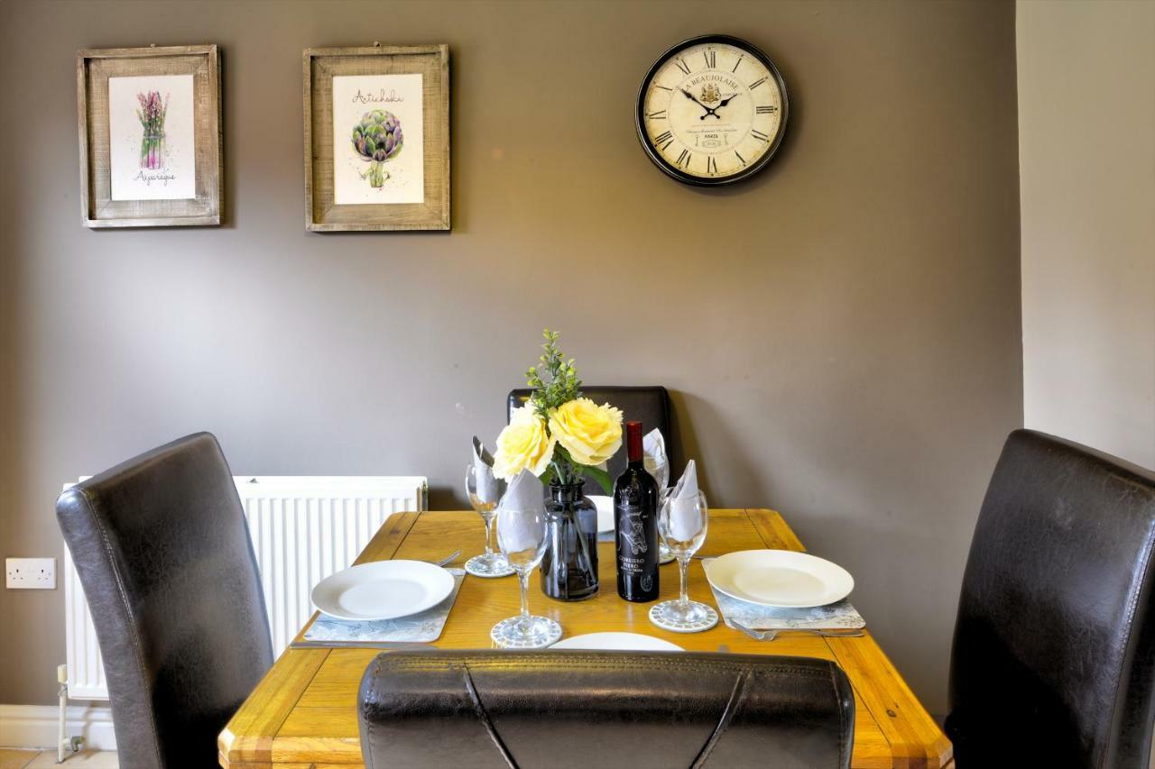 Hawthorn House, Lincoln Villa ภายนอก รูปภาพ